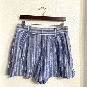Club Monaco Women’s Shorts Linen Blend Blue Whire Stripe High Waisted Size 10